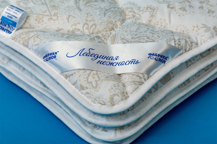 Одеяло всесезонное полутороспальное Лебединая нежность в Брянске - изображение 1